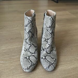 Vince Camuto Women’s Snakeskin Boots